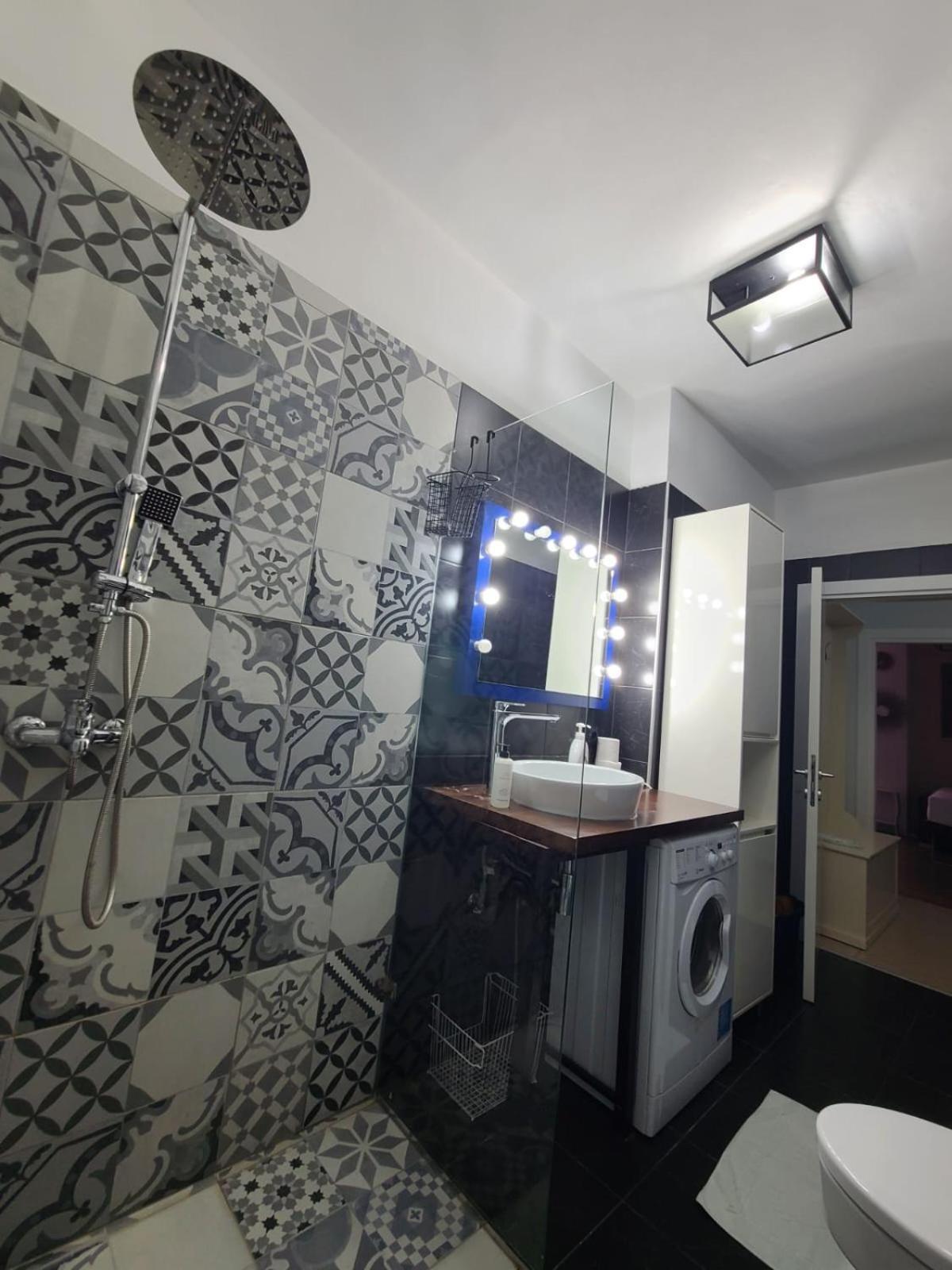 My Apartments Tirane Екстер'єр фото